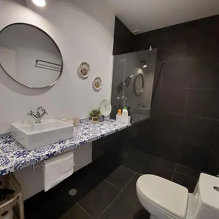 With Private Garden - Location *