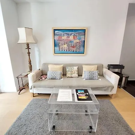 With Private Garden - Location * Lisbona